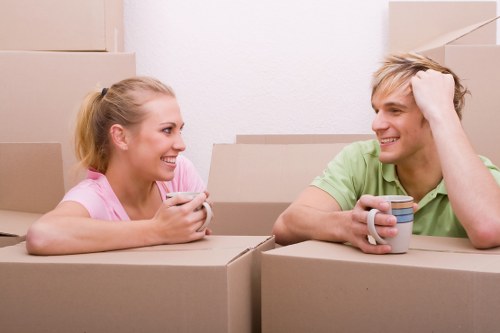 Commercial packing and unpacking support for a Sutton business move